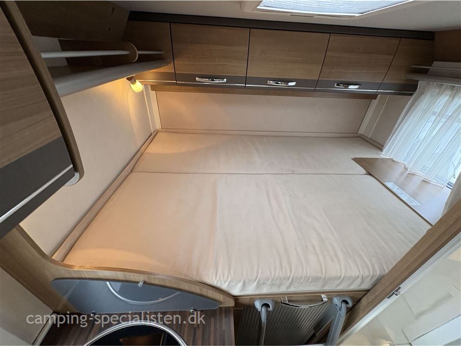 Hymer Van 512